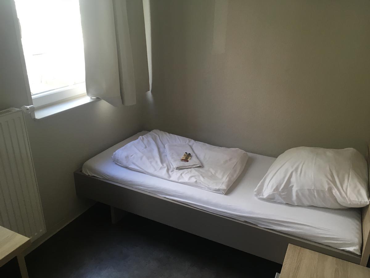 Homeport Hostel Хамбург Екстериор снимка